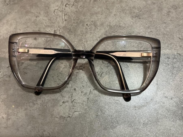 BANANA MOON DESIGNNPaienied...