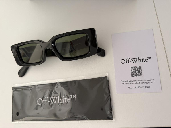 Off White  - OBRI1271055 50&curren;20