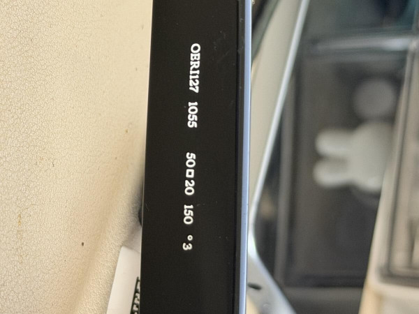 Off White  - OBRI1271055 50&curren;20