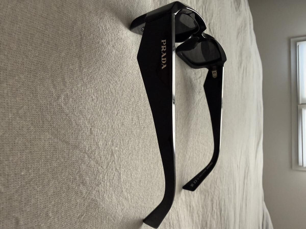 Prada - SFR 27Z 54021 16K-08Z 145 3N