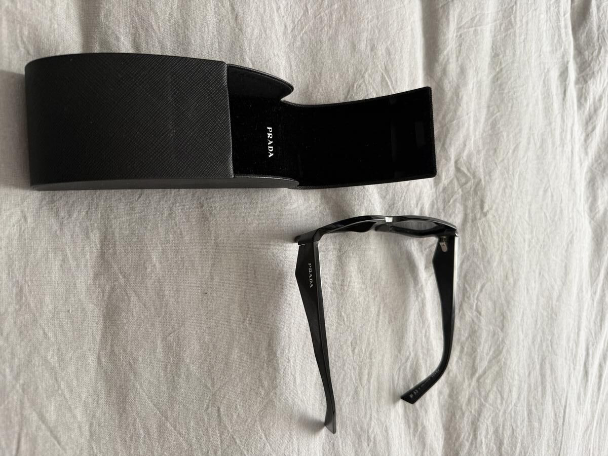 Prada - SFR 27Z 54021 16K-08Z 145 3N