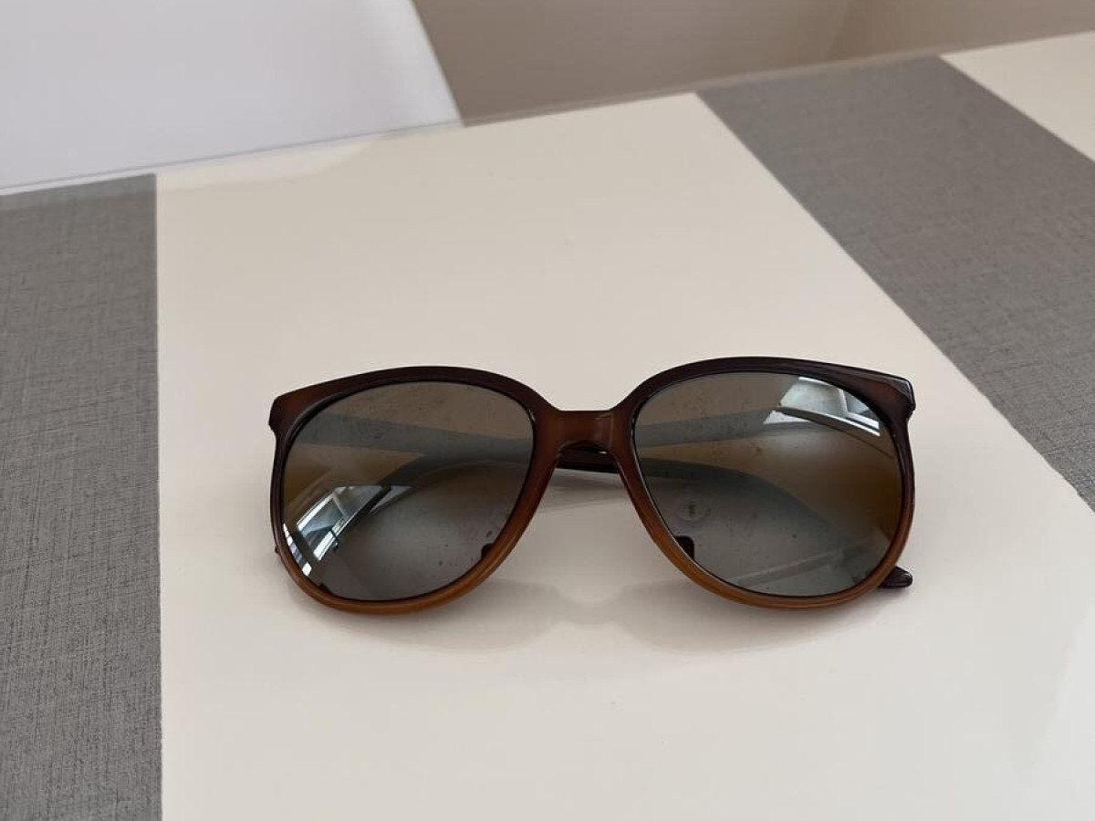 Vuarnet - Pouilloux France  6 cm &curren;