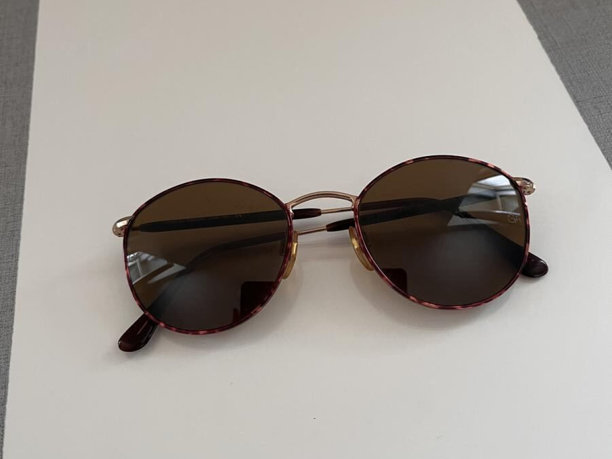 Giorgio Armani  - 627 721 large 140  5&curren;