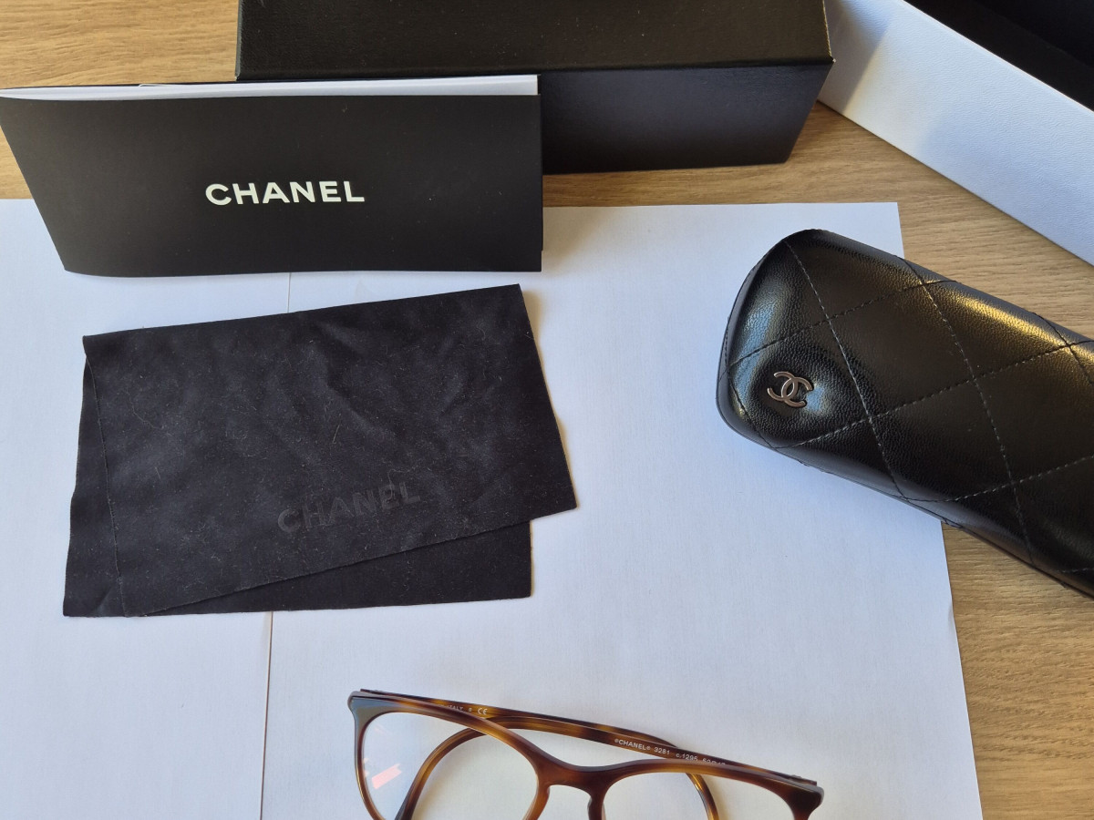 Chanel - BC20113588 52&curren;17