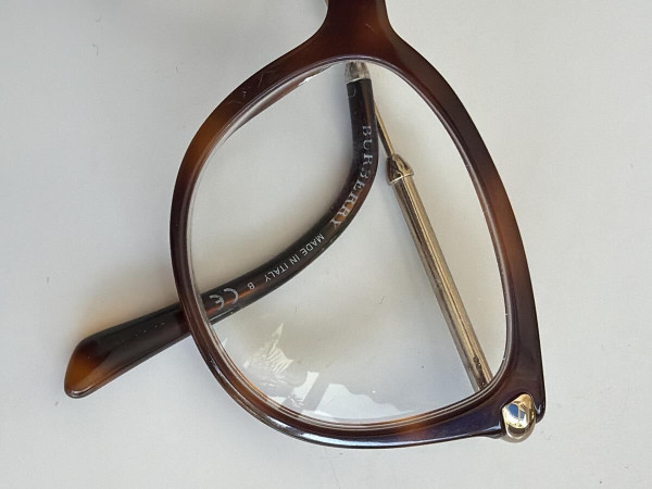 Burberry  - B2255-Q-3316