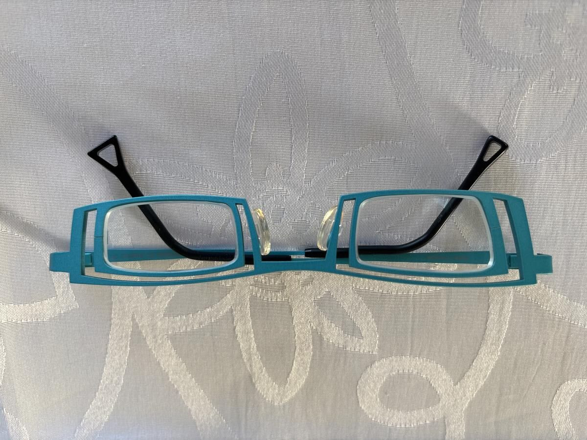 Eye witness  Th&eacute;o  - 39