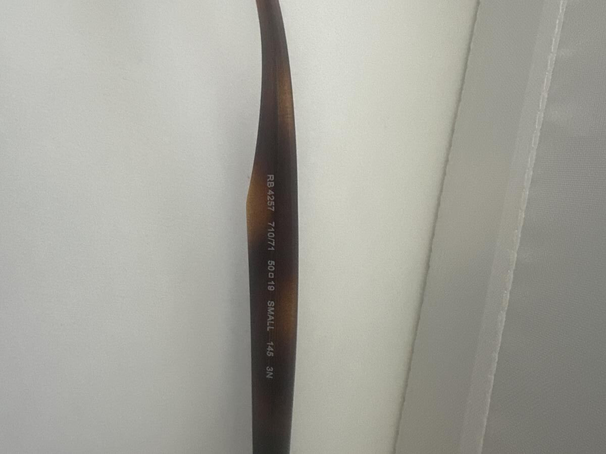 RAYBAN - RB4257 50&bull;19 - RB4257 50&curren;19