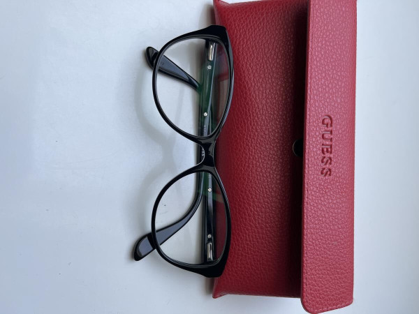 Guess  - GU2634005 52&curren;16