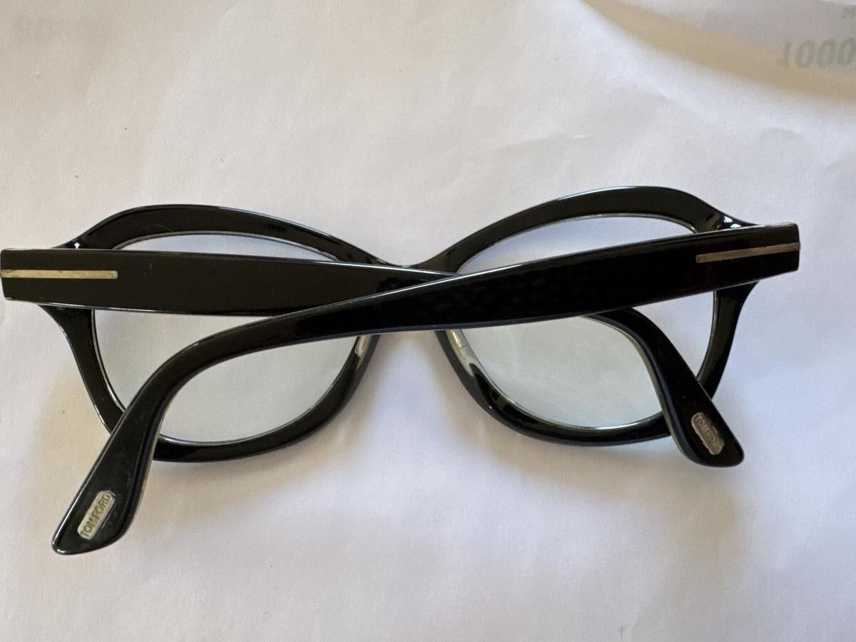 Tom Ford  - TF535900353*16 140