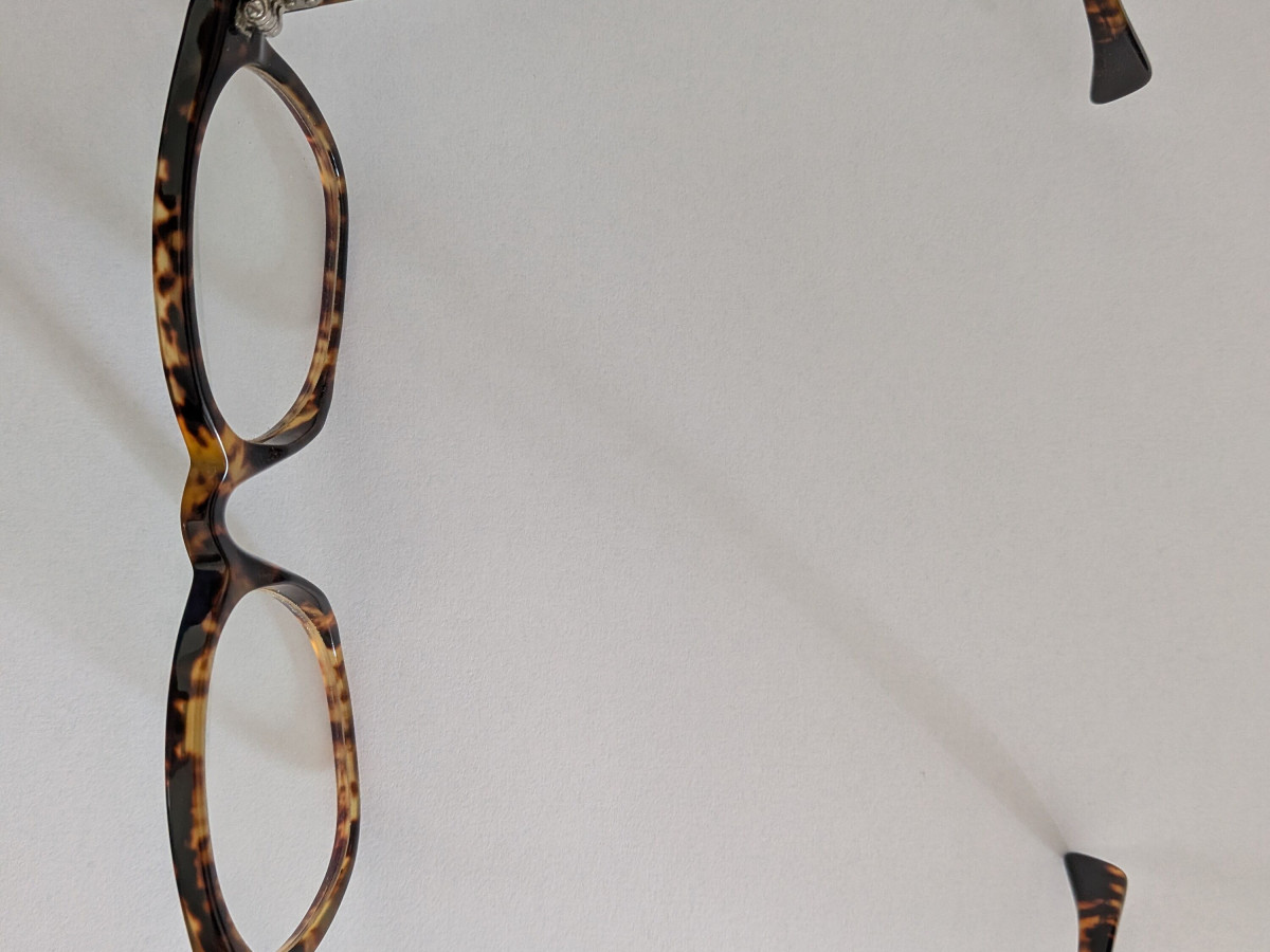 Cutler And Gross of London - M:0990 C:DT11  50&curren;19