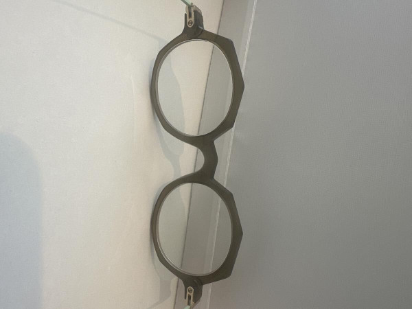 ANNE & VALENTIN - LATITUDE 45&bull;23 - LATITUDE 45&curren;23