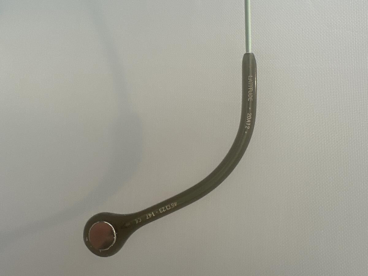 ANNE & VALENTIN - LATITUDE 45&bull;23 - LATITUDE 45&curren;23