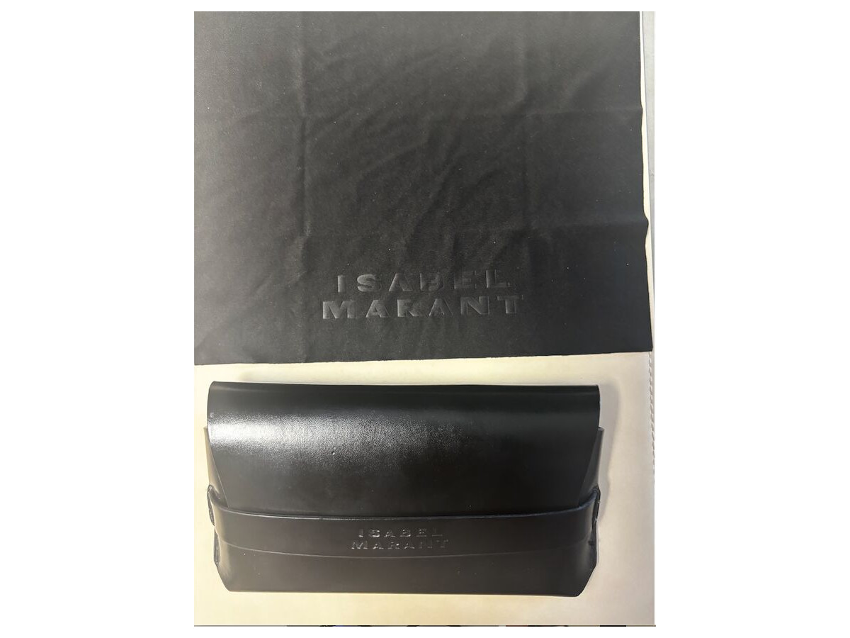 Isabel Marrant - IM 0147