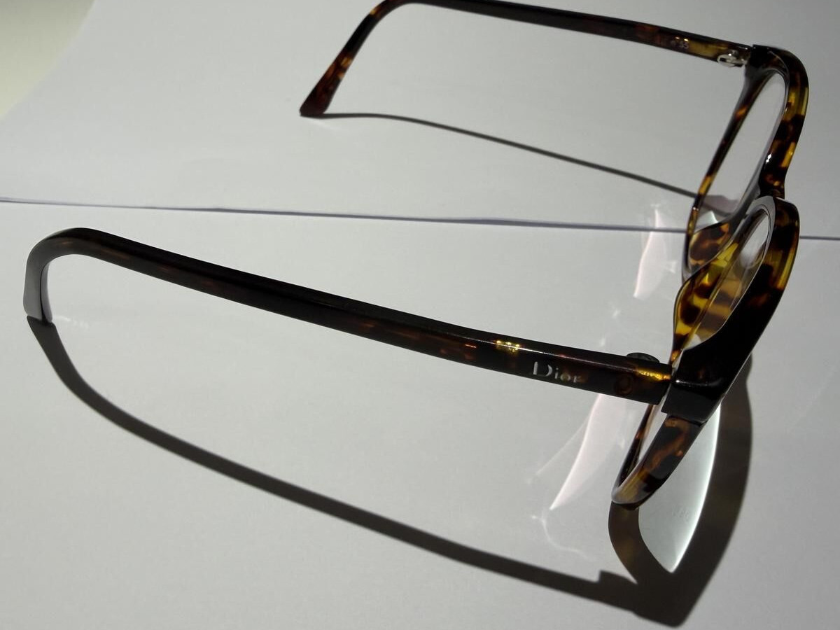 DIOR - MONTAIGNE55 52&curren;15