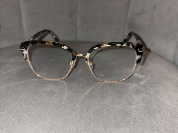 Level  - LE 2537 ECAI 52/17...