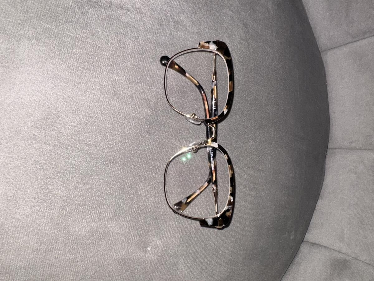 Level  - LE 2537 ECAI 52/17 52&curren;17