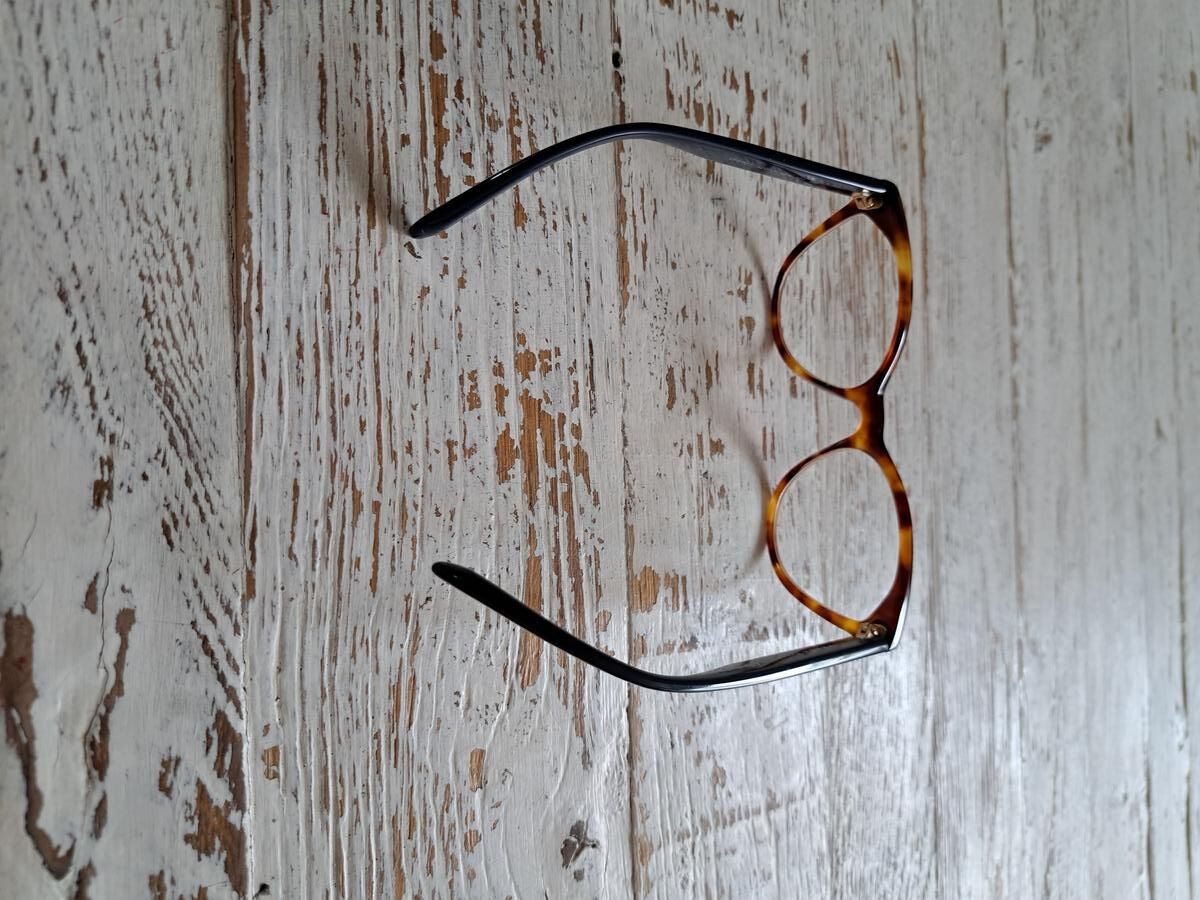 Prada - VPR02T