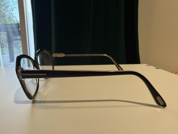 TOMFORD-Tf5361 005 54o16 140 avec boite  - Tf5361 005 54o16 140 54&curren;16