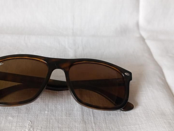 Ray-Ban - RB4226 710/73...