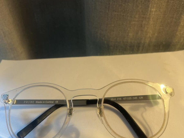 Pride lunettes transparentes ultra l&eacute;g&egrave;res taille M - Mod 216 4723145CR 4cms&curren;13cms