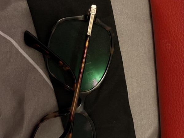 Guess  - GU2906 083 55□15 140 55 m&curren;15 mm