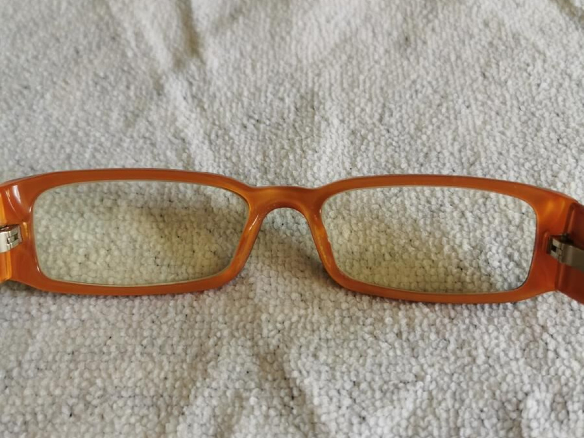 Prada - VPR10F