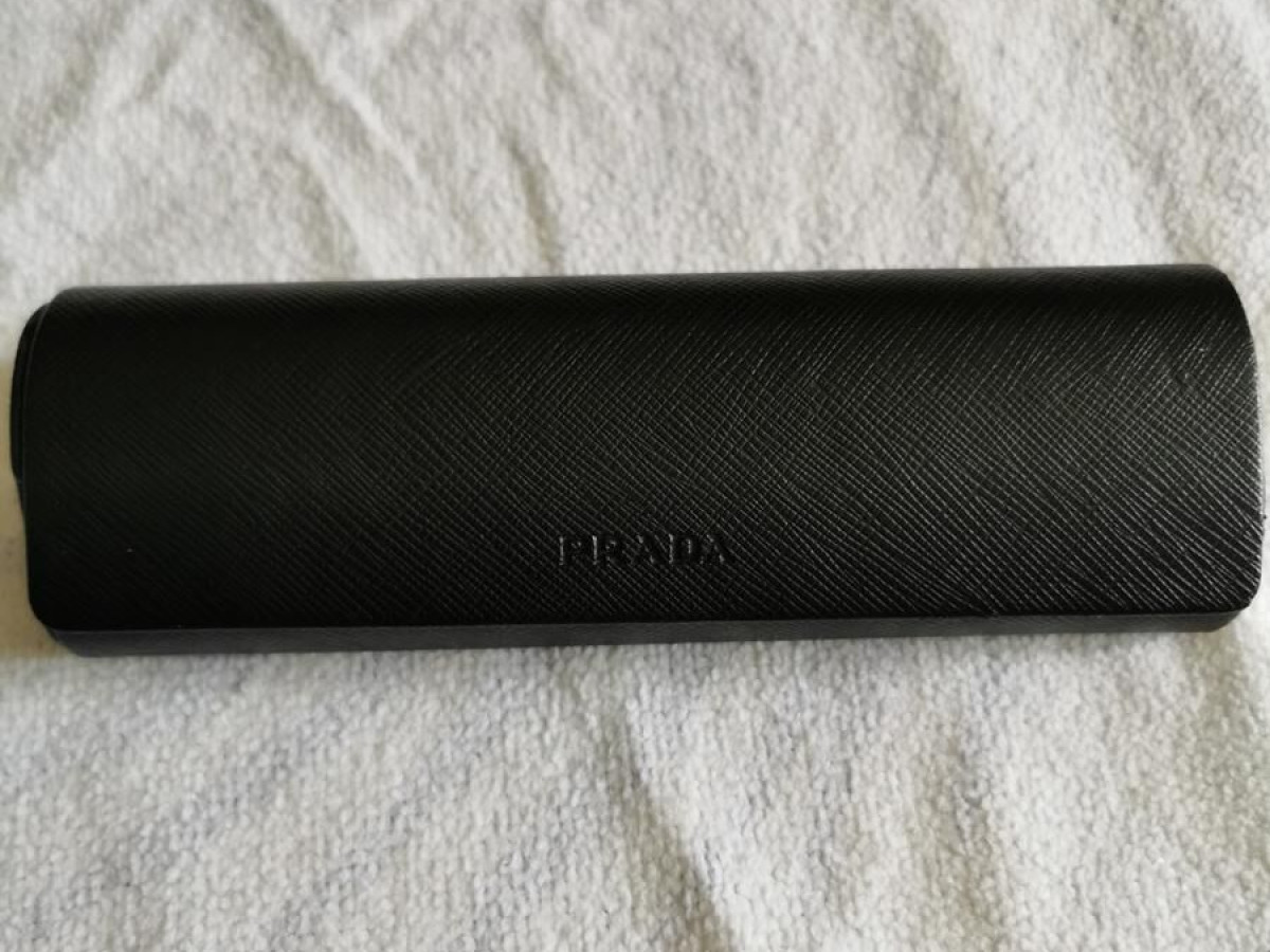 Prada - VPR10F