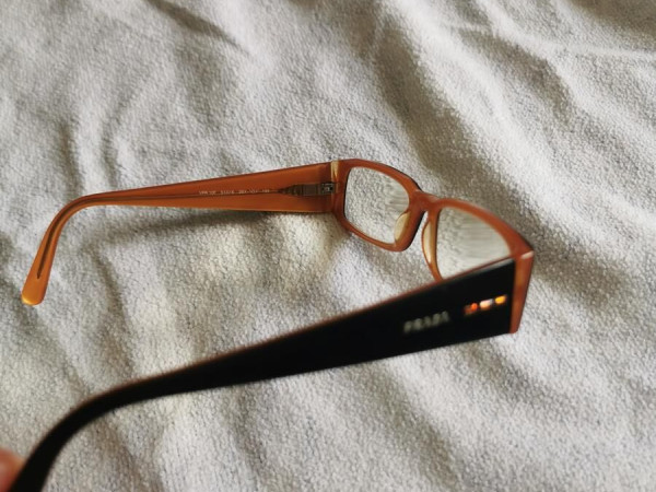 Prada - VPR10F