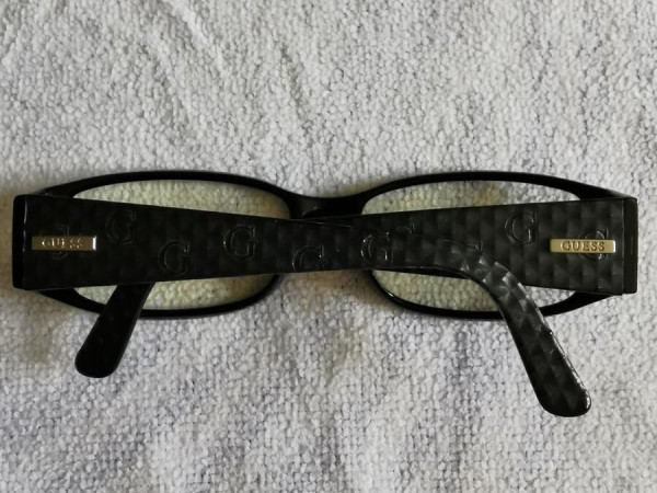 Guess  - GU 7259