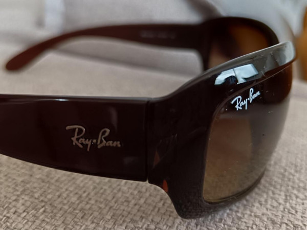 Ray Ban - RB4102 714/51 2N