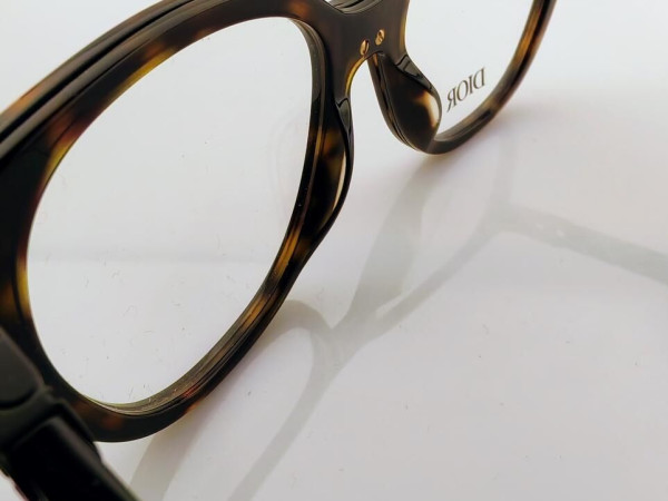 DIOR - 30 Montaigne MiniO R31 2900 53¤18