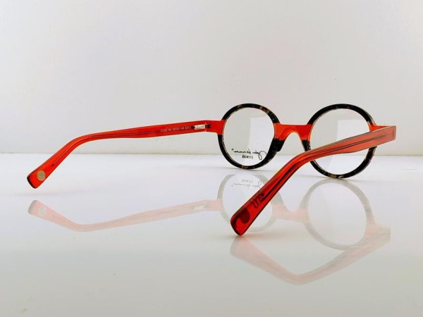 JOHN LENNON - JO 242 N o 44&curren;23