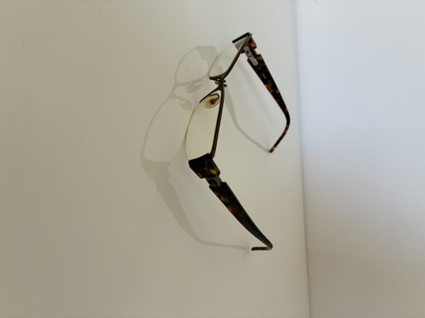 GUESS - GU1558 BRN 53 16-35
