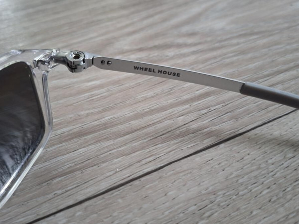 Oakley  - WHEEL HOUSE OO9469 - 946902 54&curren;16