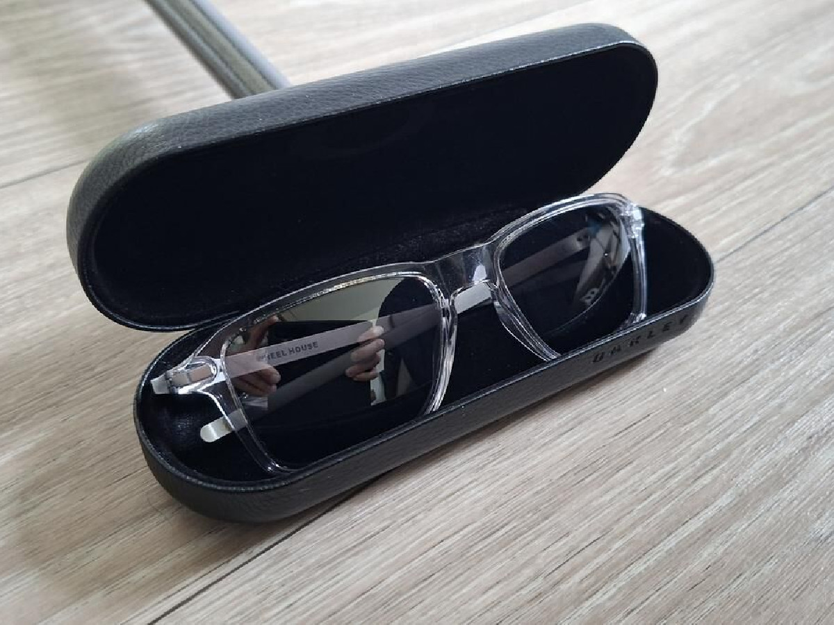 Oakley  - WHEEL HOUSE OO9469 - 946902 54&curren;16