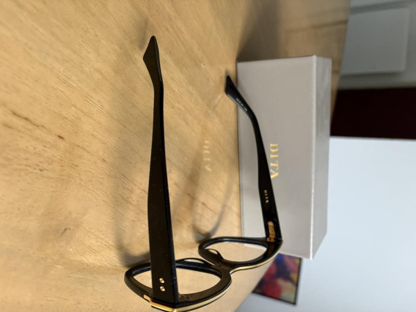 Dita - 22031-A-BLK-GLD-55