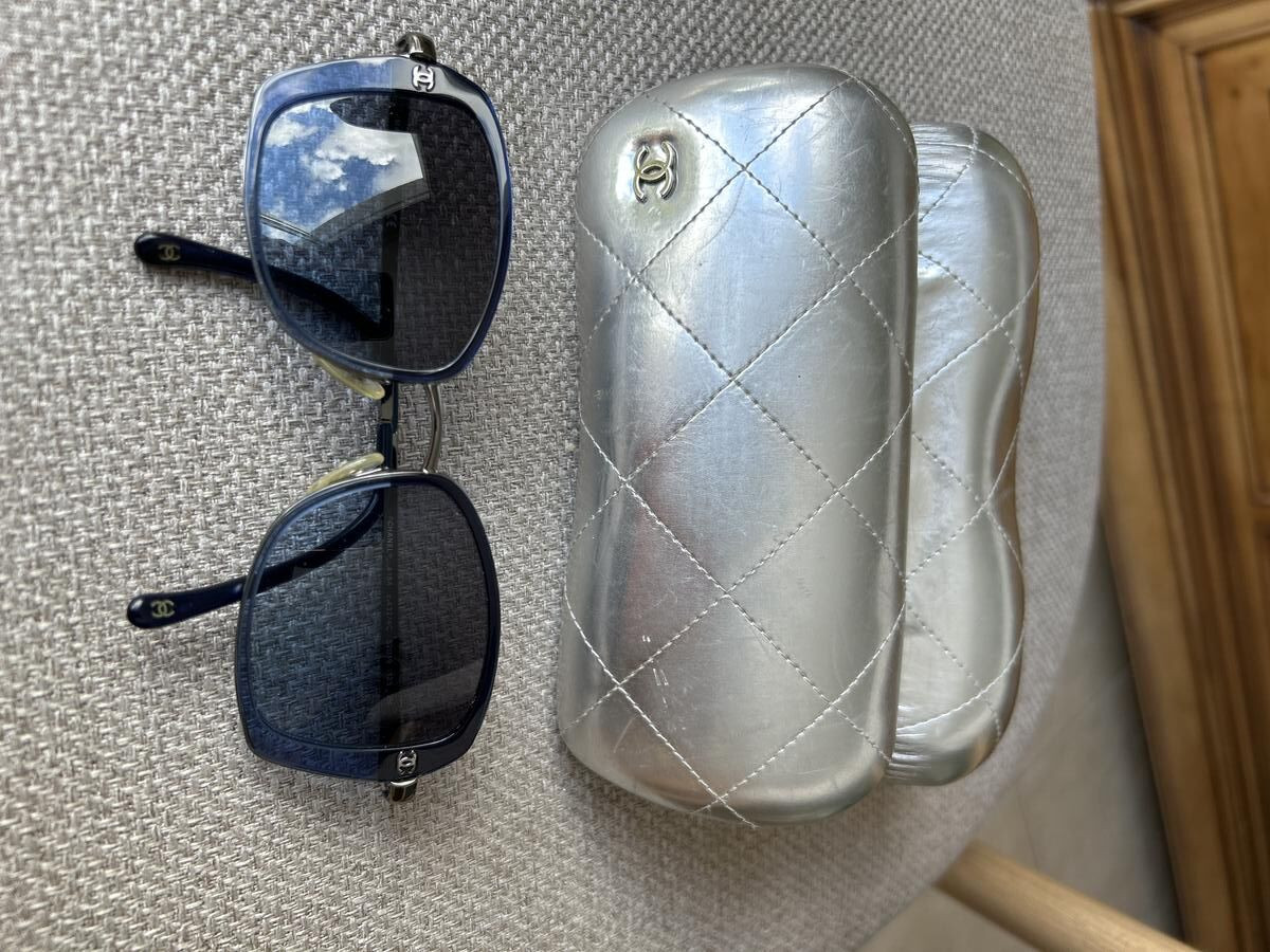 Chanel - 4184 c432/4C 52-19. 135 2 N 52&curren;19