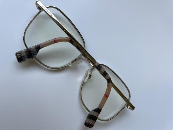 Burberry -...