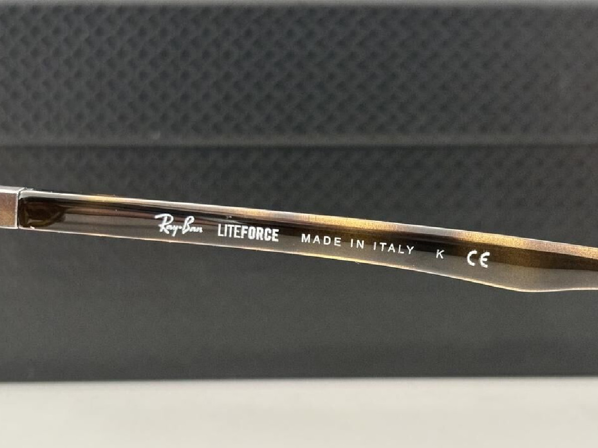 Ray-Ban - RB 4237 50¤21
