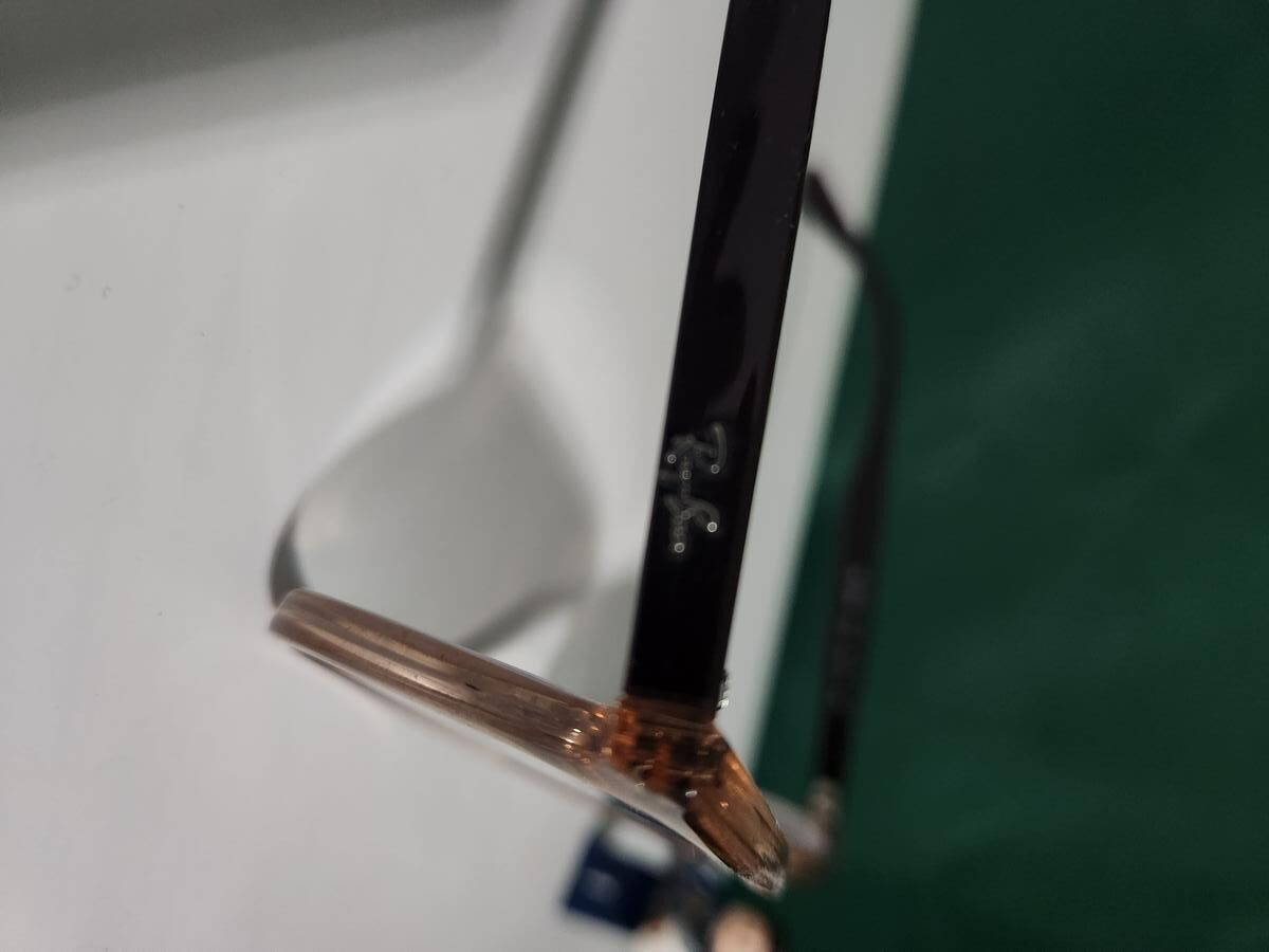 Ray-Ban translucides – excellent état – étui d’origine - RB4378V