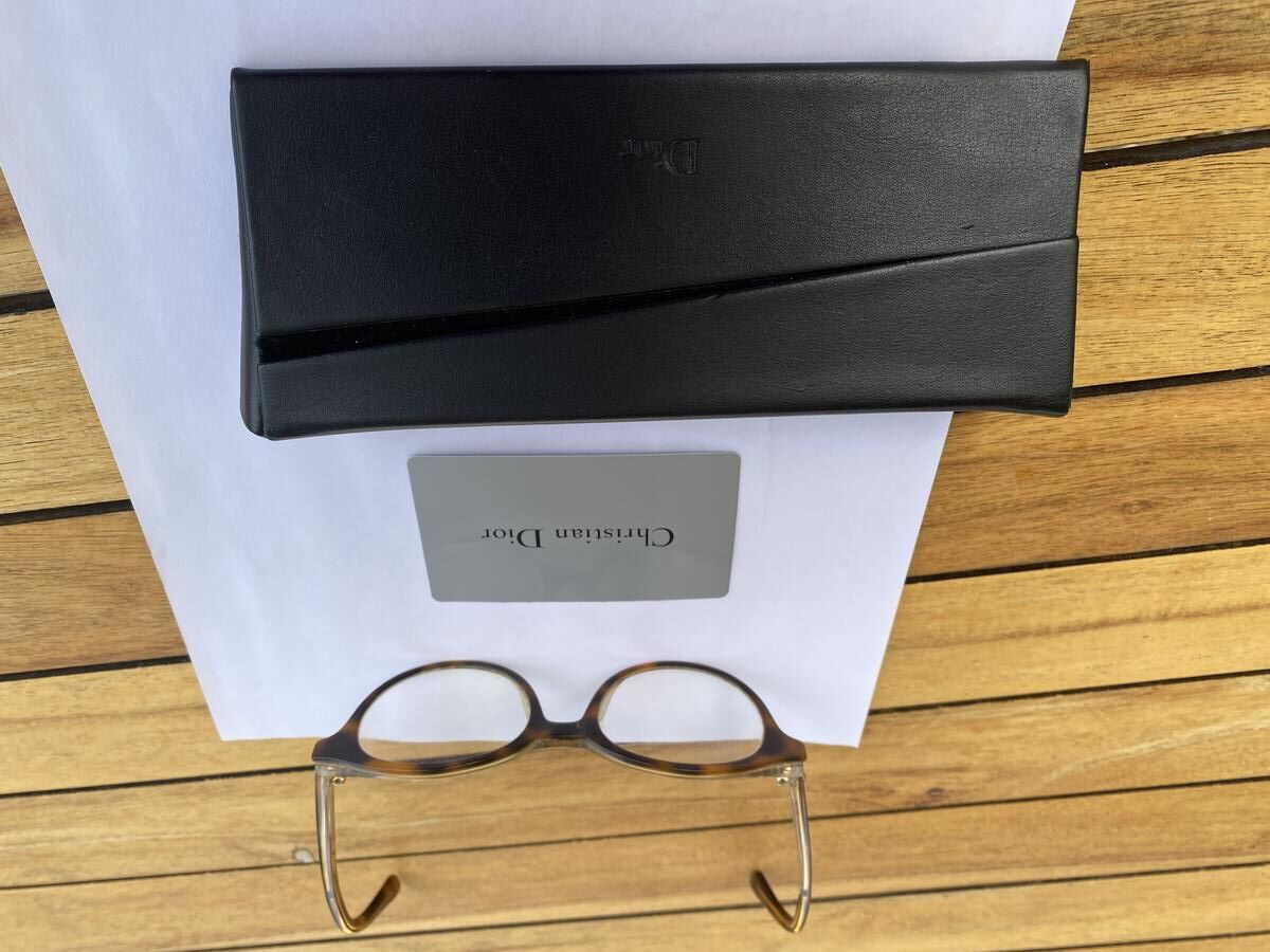 Dior montaigne - N 02
