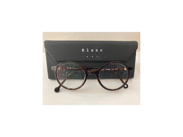Blanc - Lilly 47&curren;20