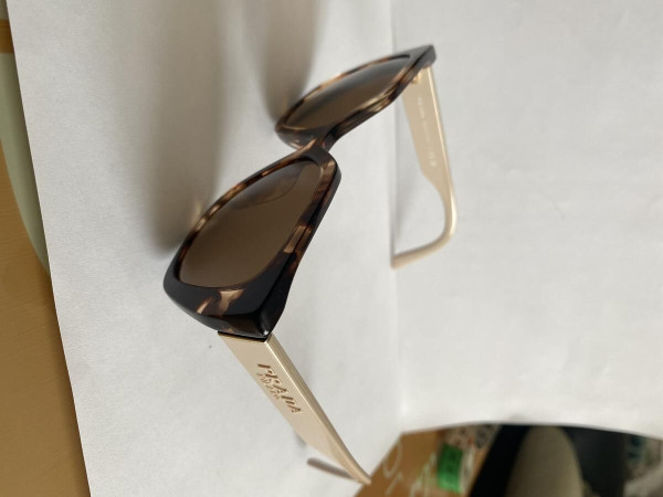 Prada - SRP 24X 52 18 07r-0A6 140 2N