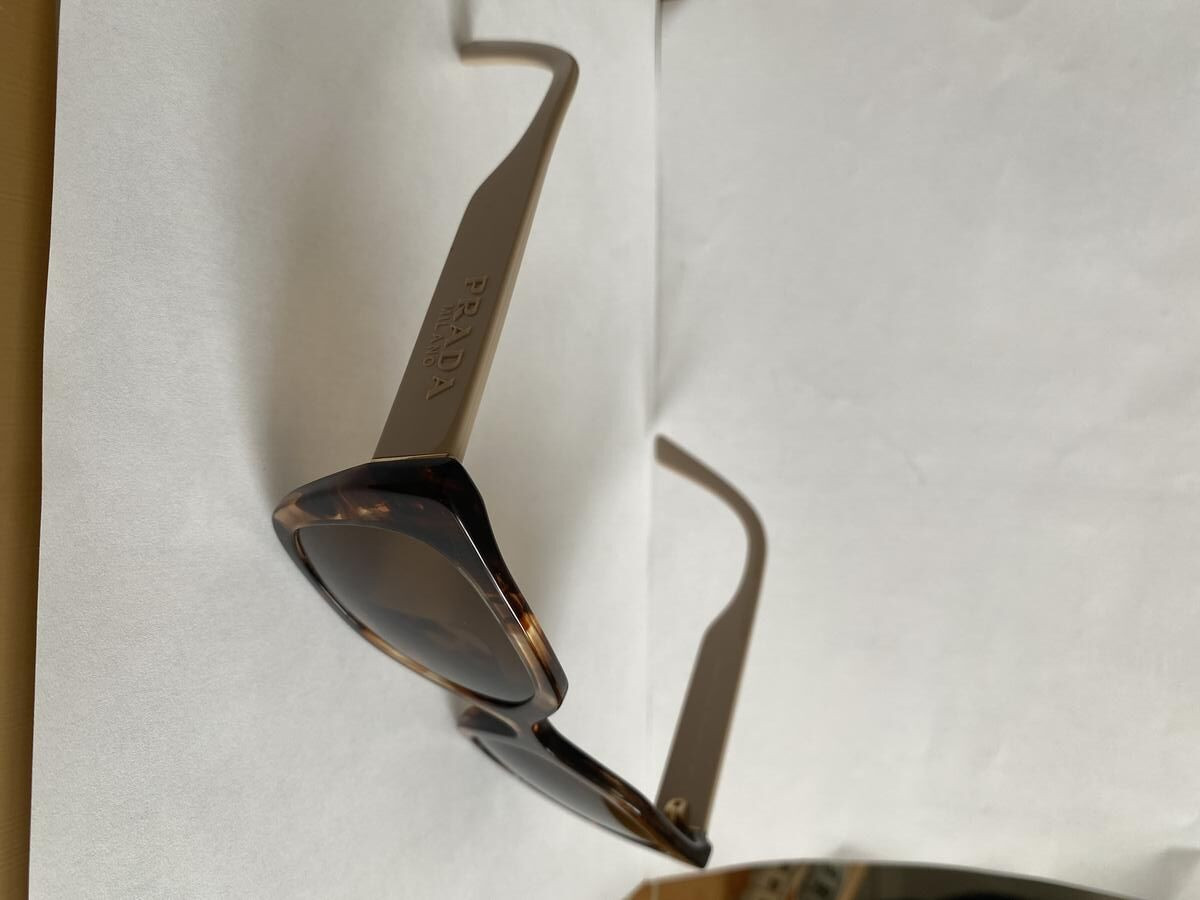 Prada - SRP 24X 52 18 07r-0A6 140 2N