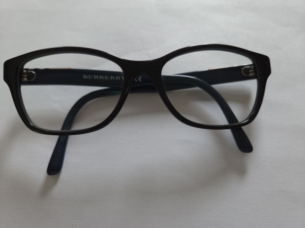Burberry - B 2144 3511...
