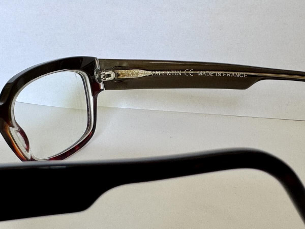Anne et Valentin - Reaction 0927 4,58 cm¤1 cm