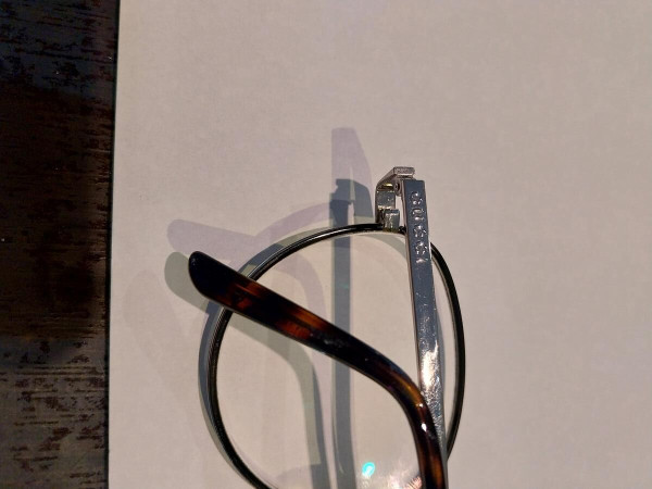 gucci - 52 20