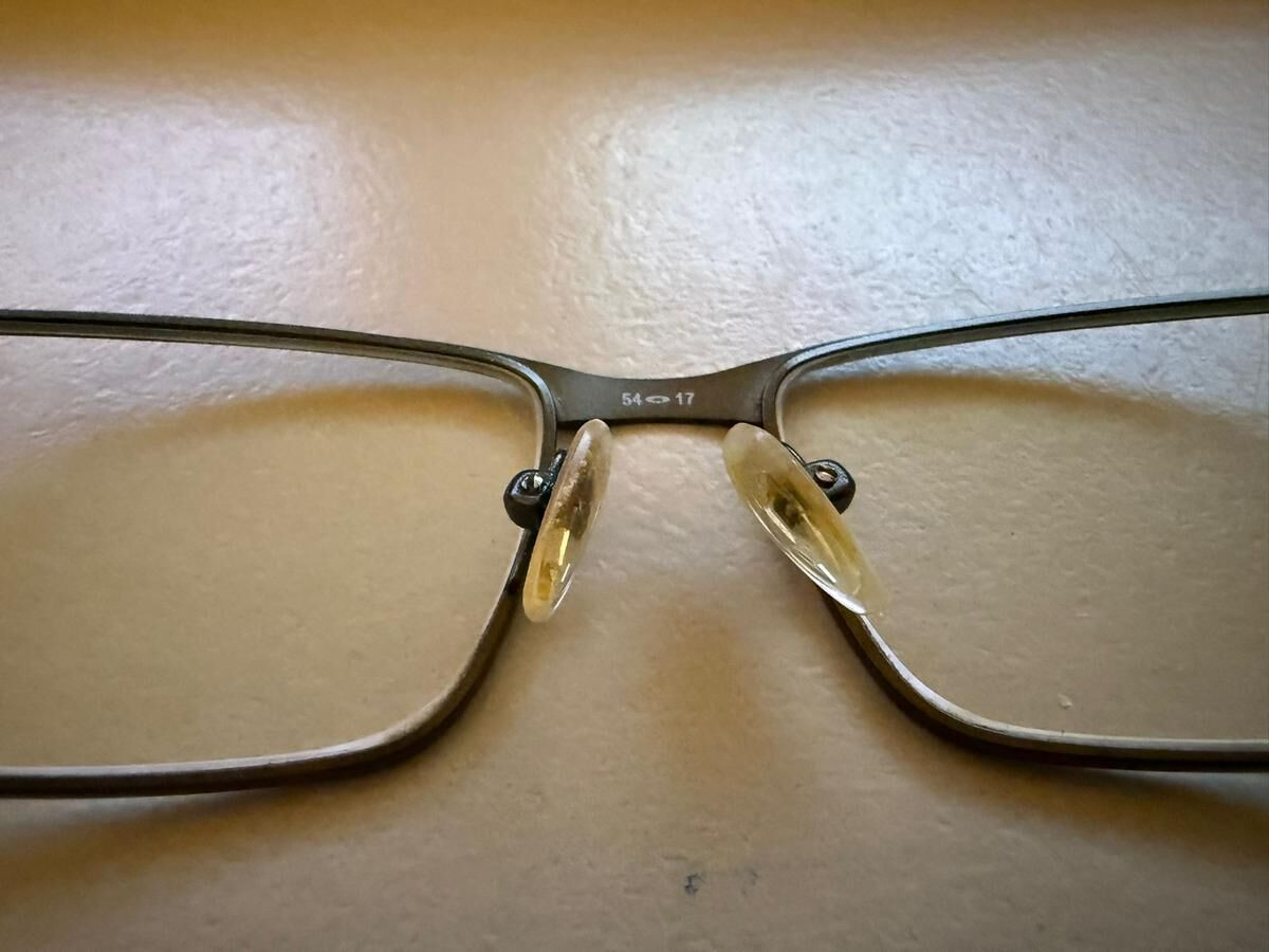 OAKLEY modèle TINCUP - 135OX3184-0256 54¤17