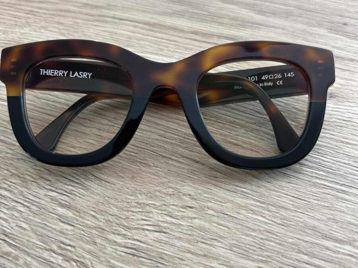 THIERRY LASRY gambly 101 49 26 145