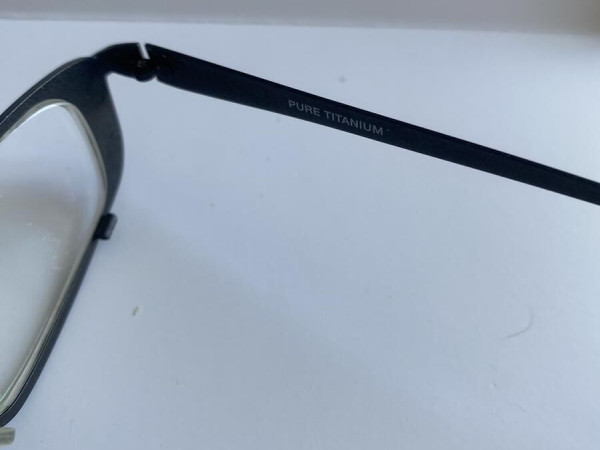 Th&eacute;o Eye witness QD 705